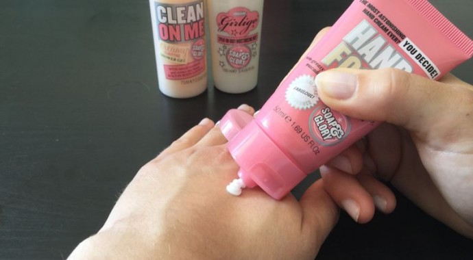 creme mains soap and glory