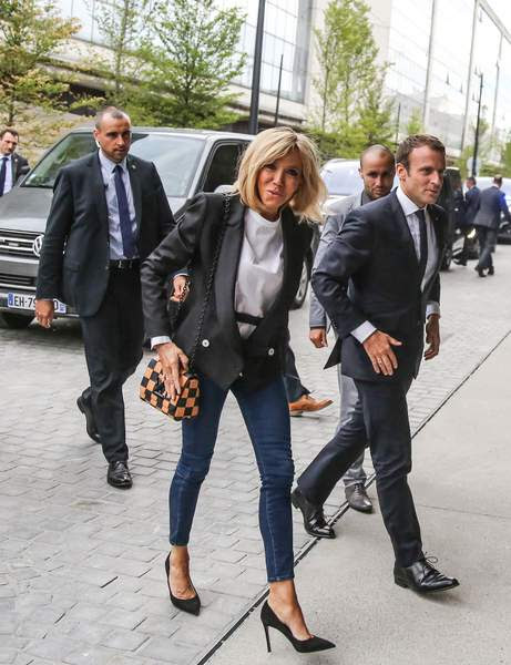 beaux looks de Brigitte Macron 12