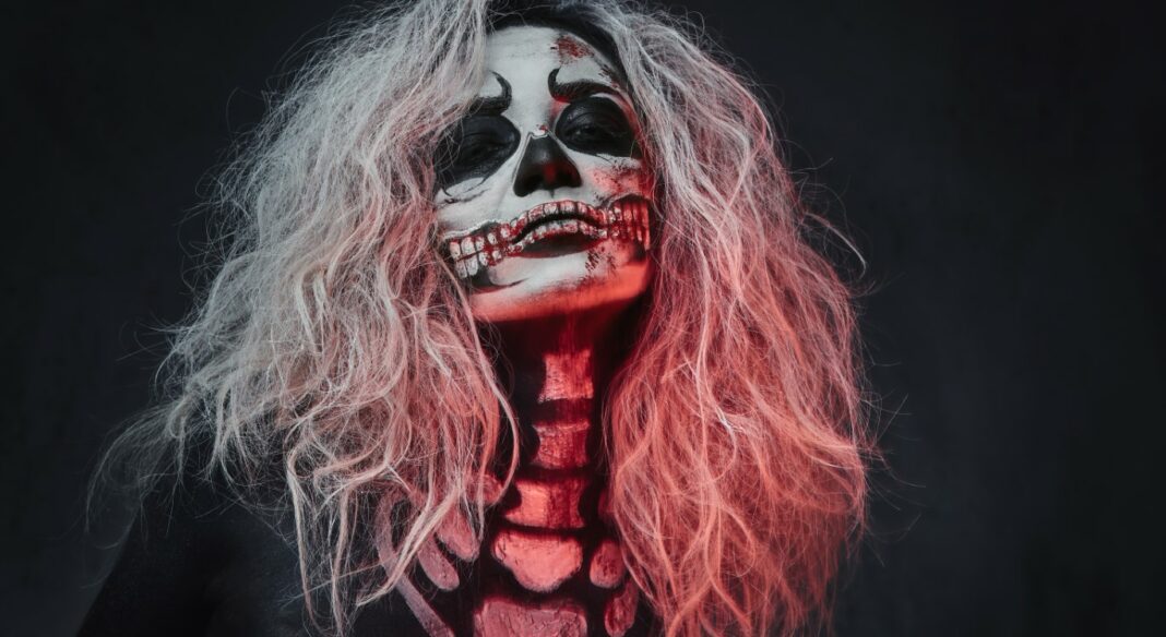 Maquillage de squelette pour Halloween